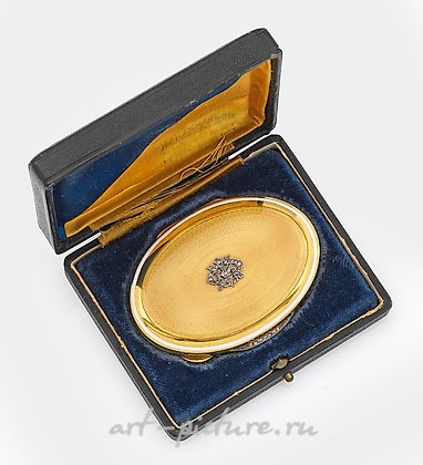 俄罗斯银, 优雅的珐琅盒，风格仿卡尔·法贝热