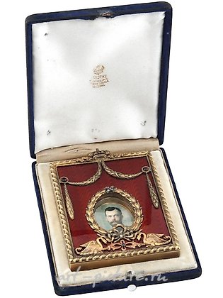 Russian silver, RUSSIAN SILVER ENAMEL DIAMONDS NICHOLAS II FRAME