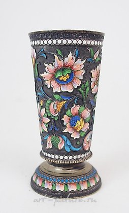 Russian silver, A cased Russian .84 silver and cloisonné enamel spoon, proba...