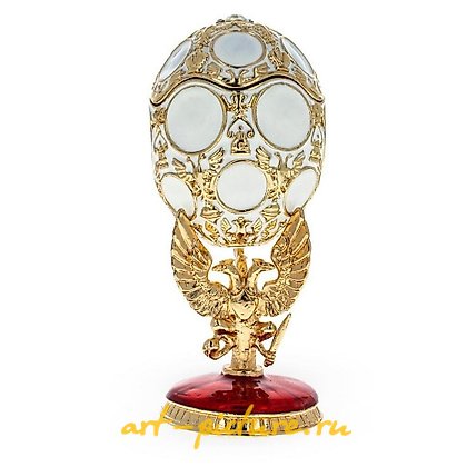 俄罗斯银, 1913年。罗曼诺夫家族的纪念蛋。