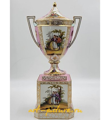 维也纳皇家瓷器, 古董螺旋大理石19世纪