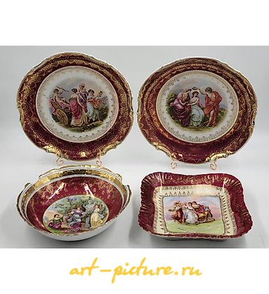 维也纳皇家瓷器, 古董皇家维也纳瓮19-20世纪