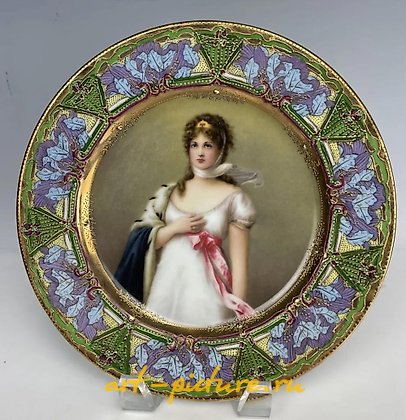 维也纳皇家瓷器, 维也纳皇家风格盘