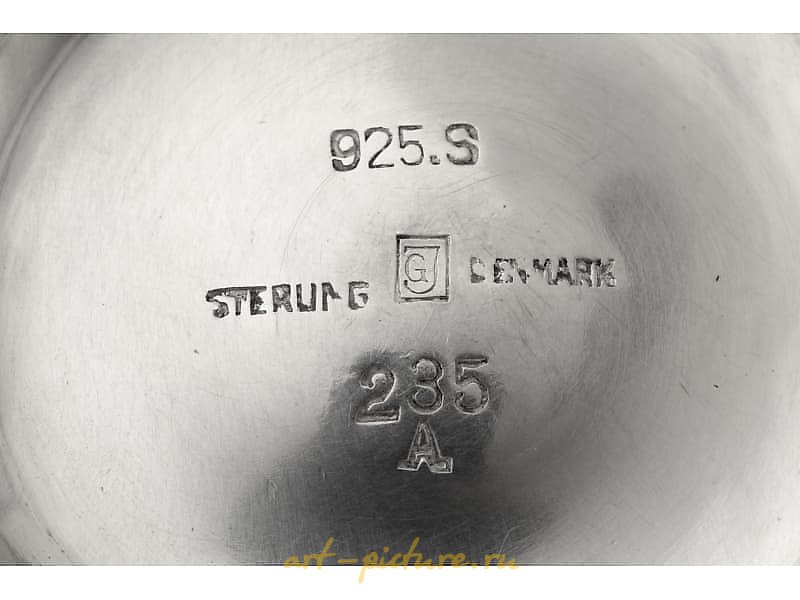 Silver vase in the Art Nouveau style. Denmark, Copenhagen, Georg Jensen, 1933-1944.