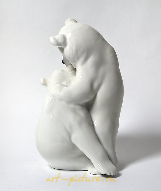 一对玩耍的熊。丹麦，哥本哈根，皇家哥本哈根，1898 - 1923年。