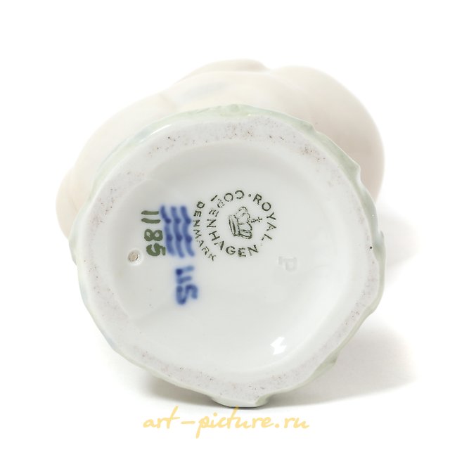 火鸡小鸡。丹麦，哥本哈根，皇家哥本哈根，1923年