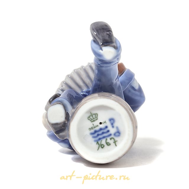 Child with an accordion. Denmark, Copenhagen, Royal Copenhagen.