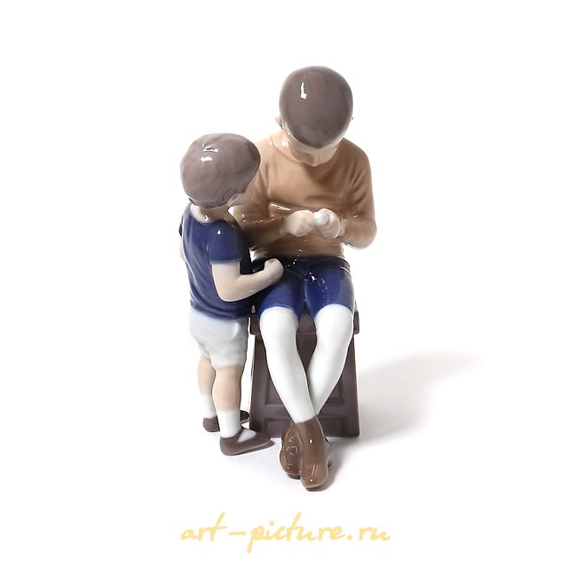 Porcelain figure (statuette) "Tom and Willy (two boys, two brothers). Denmark, Copenhagen, Bing & Grondahl.