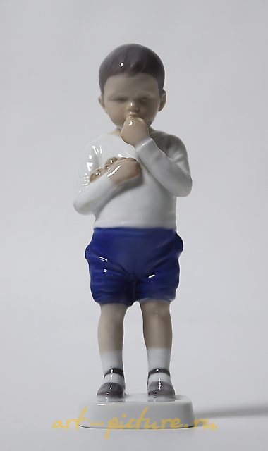 Peter. A boy with fruits in his hands. Denmark, Copenhagen, Bing & Grondahl.