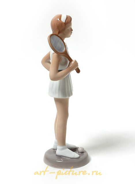Porcelain figurine of a tennis player Bing & Grondahl