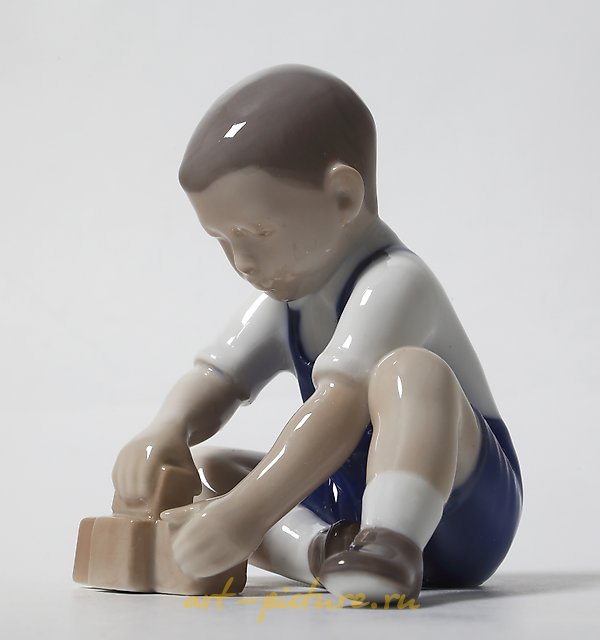 Little Builder. Denmark, Copenhagen, Bing & Grondahl.