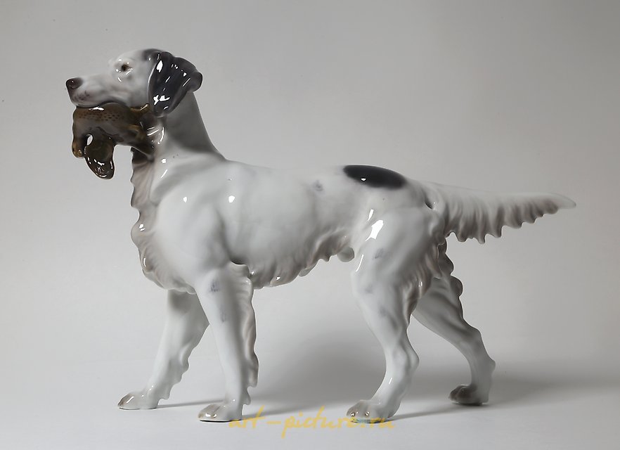 猎犬与鹌鹑。丹麦，哥本哈根，Bing & Grondahl