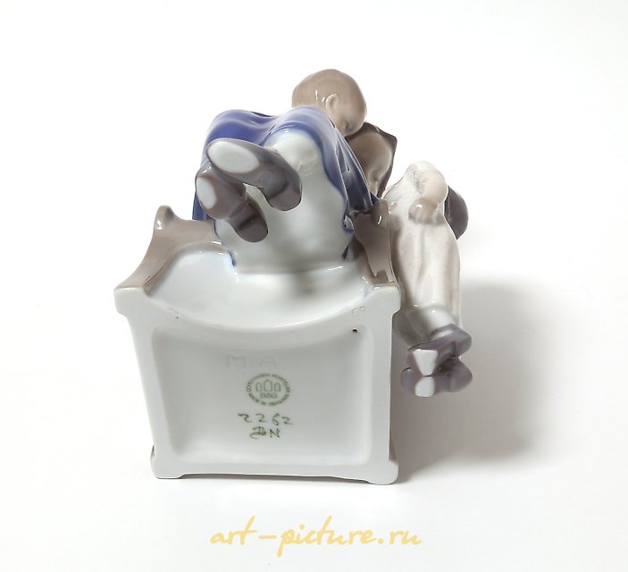 幸福的家庭。丹麦，哥本哈根，Bing & Grondahl