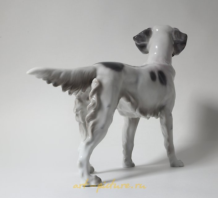 猎犬与鹌鹑。丹麦，哥本哈根，Bing & Grondahl