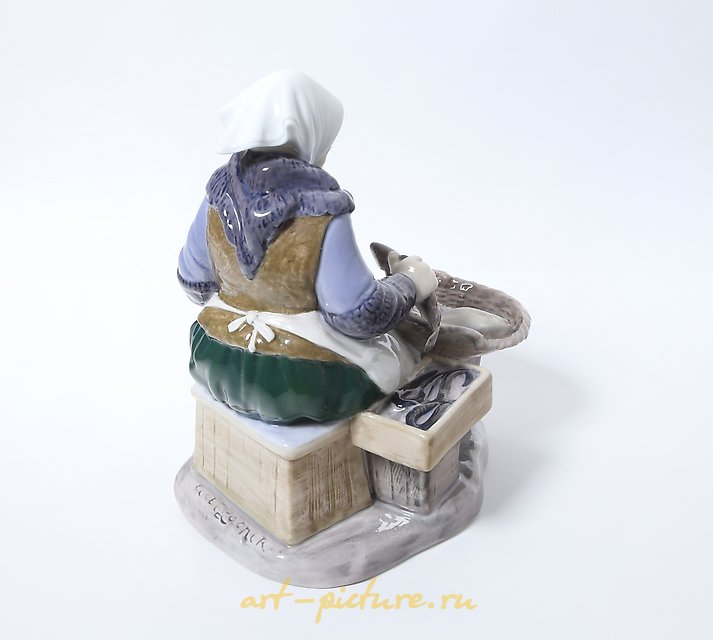 Рыбная лавка. Дания, г. Копенгаген, Bing & Grondahl