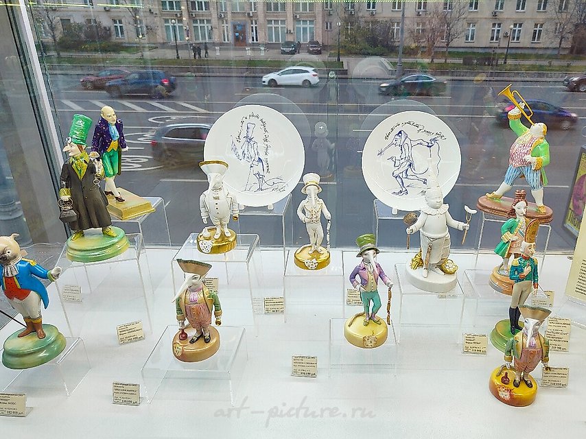 雕塑《胡桃夹子》 米哈伊尔·谢米亚金 IFZ