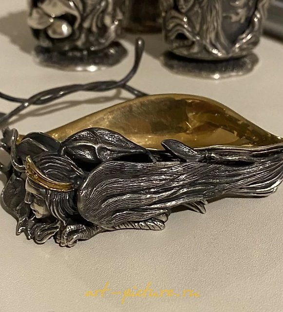 银色套装 俄罗斯童话