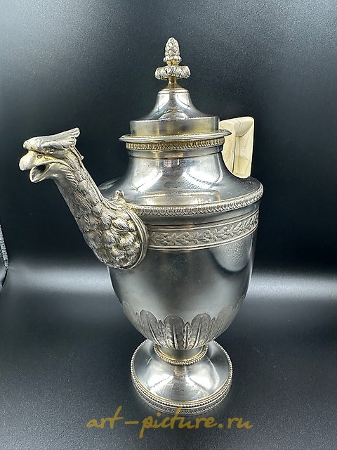 Coffee pot, France, 19th century