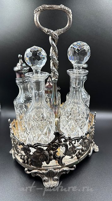 Spice and seasoning set (cruet) Topázio, consisting of 5 containers for spices.