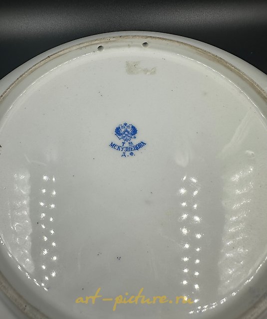 装饰盘 - “公鸡” M.S. 库兹涅佐夫 1890年代