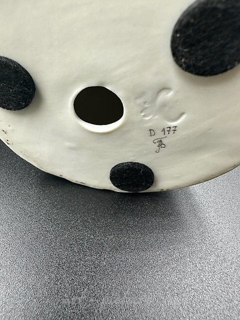 The sculpture "Winter" is decorated.