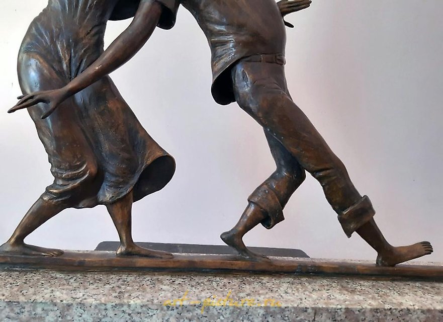 The translation of "We do not grow old" in English is already in English. If you need it translated into another language or if you have a different text in mind, please let me know!