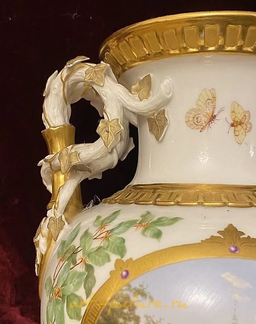 皇家哥本哈根19世纪花瓶