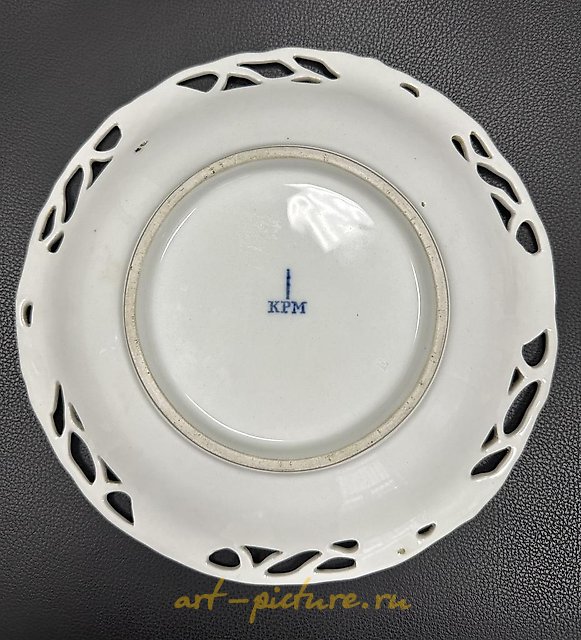 Тарелка KPM с архитектурным пейзажем Гёрлиц Кайзертруц Görlitz Kaisertrutz 1856