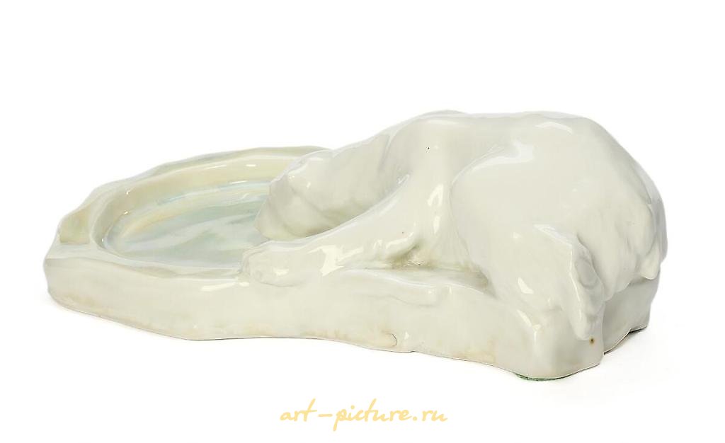 皇家哥本哈根白熊喝水的瓷盘