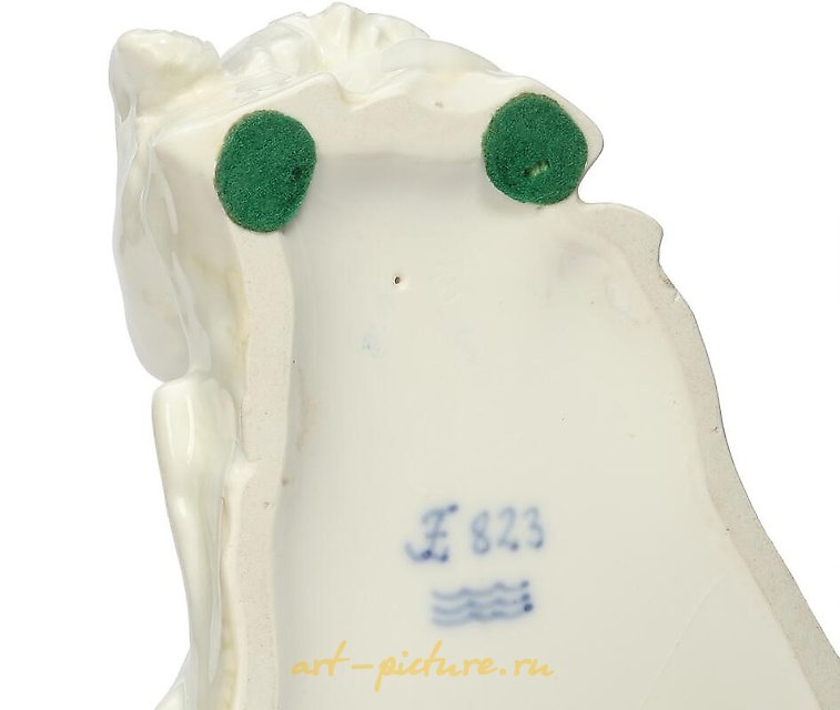 皇家哥本哈根白熊喝水的瓷盘