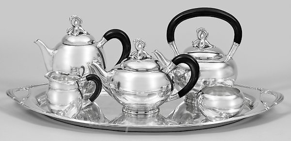 Extensive Coffee and Tea Service in Art Deco Style