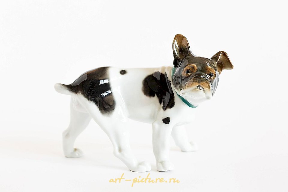 Figurine of a French Bulldog by Karl Ens (1930-1940).