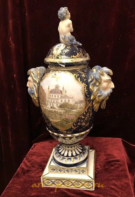 皇家哥本哈根 19 世纪花瓶