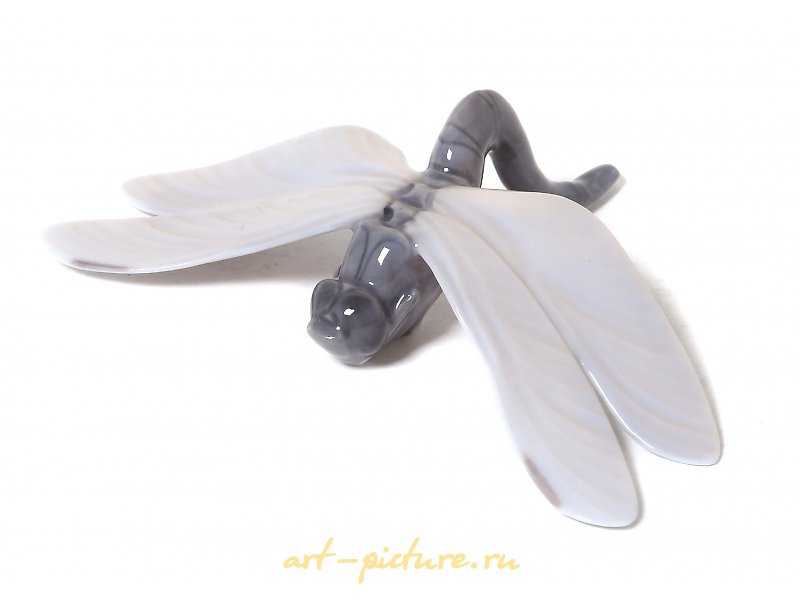 Porcelain figure "Dragonfly". Royal Copenhagen, before 1910.