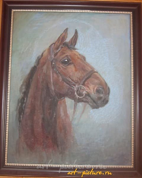 The translation of "Лошадь Оргалит, масло" into English is "Horse Orgalite, oil."