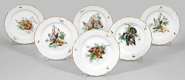 Обеденные тарелки с охотничьими мотивами: коллекция из 12 штук, Майссен, около 1900 года