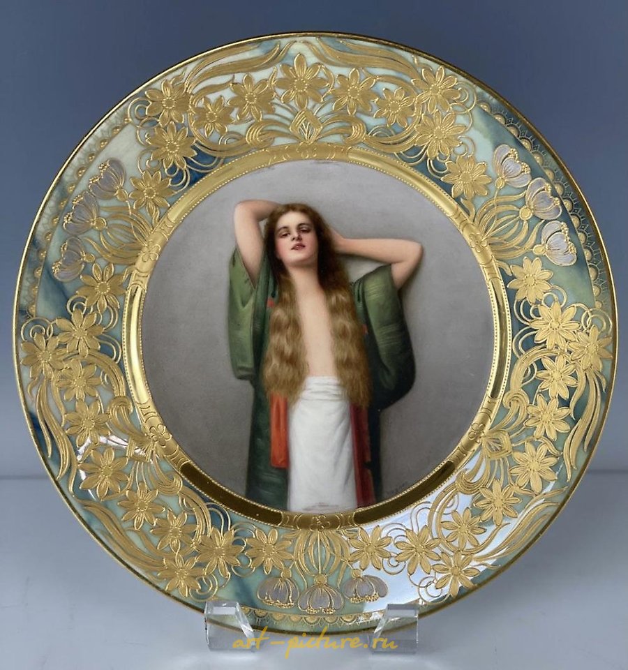 维也纳皇家瓷器 , 皇家维也纳盘，签名为瓦格纳。