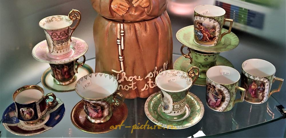 Royal Vienna Porcelain , VINTAGE ROYAL VIENNA PORCELAIN CUP & SAUCER