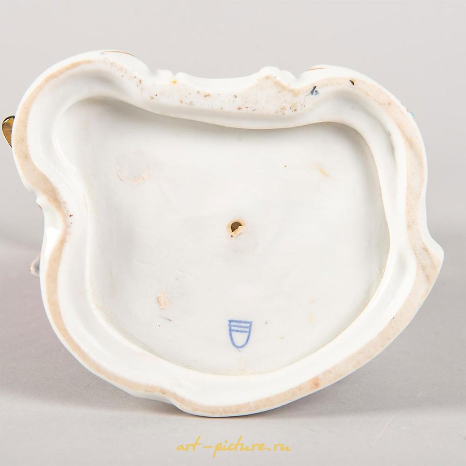 Royal Vienna , Фарфоровая фигурка Royal Dux Bohemia: танец пары из Австрии