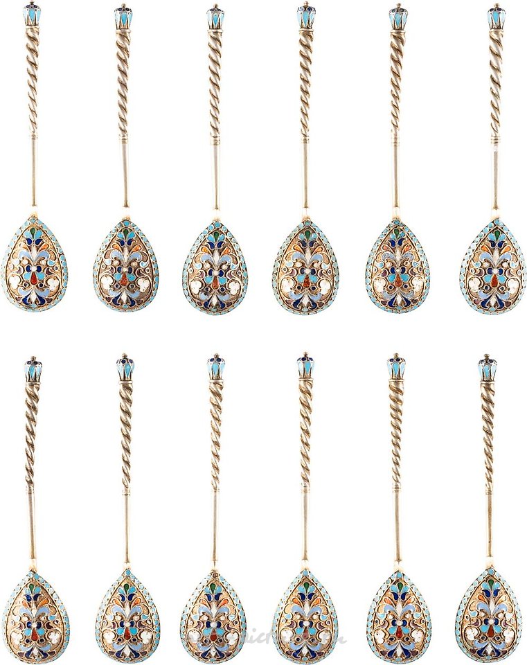 俄罗斯银 , 银制餐具套装