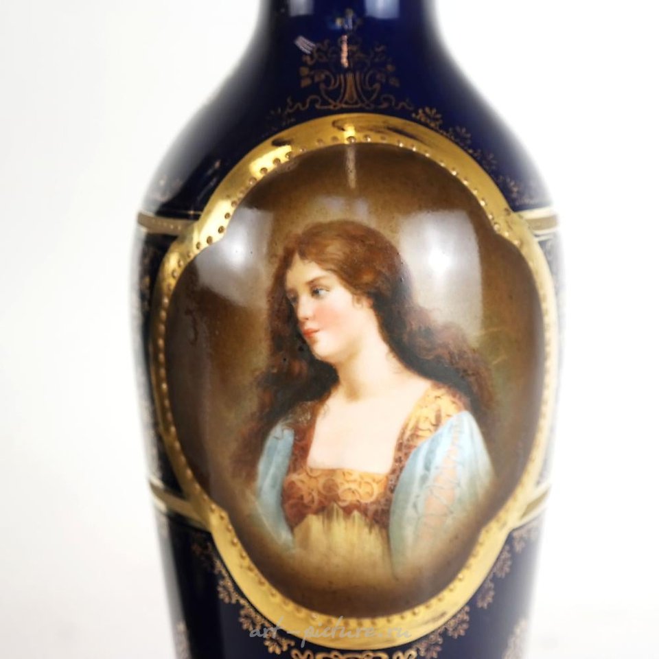 Royal Vienna Porcelain , Royal Vienna Austrian Porcelain Portrait Plates, 6