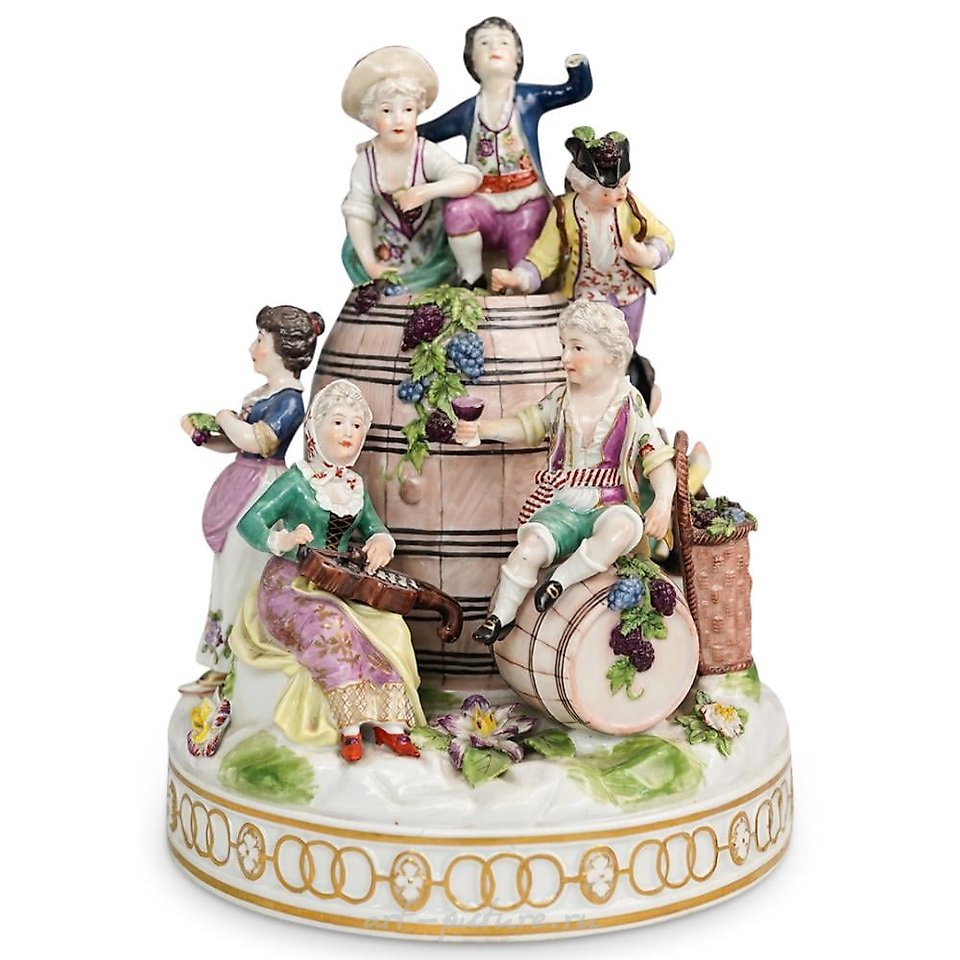 Royal Vienna Porcelain , Antique Royal Vienna Porcelain Grouping