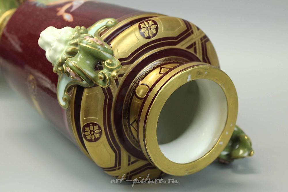 Royal Vienna Porcelain , LARGE ROYAL PORCELAIN VASE, VIENNA, AUSTRIA, HAND-PAINTED