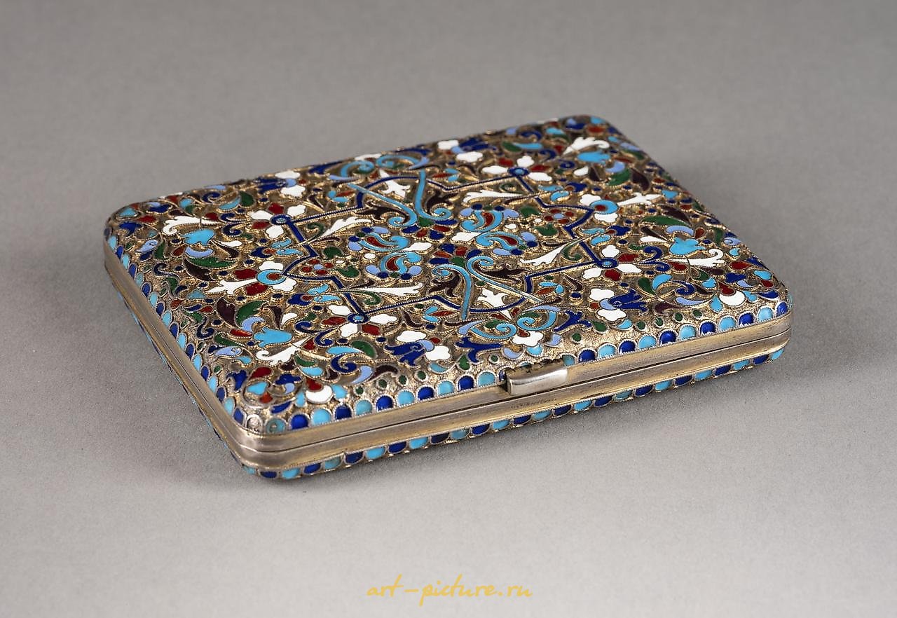 Russian silver , A SILVER-GILT AND CLOISONNÉ ENAMEL CIGARETTE CASE Russia