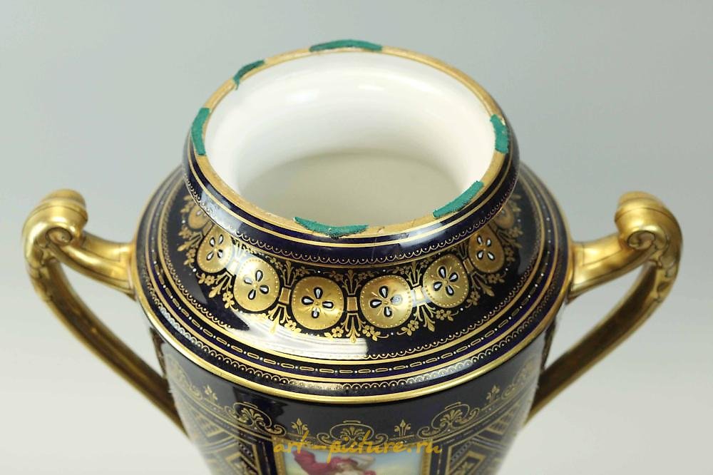 Royal Vienna Porcelain , 19TH C COBBLE BLUE LARGE VASE, ROYAL VIENNA, HAND-PAINTED