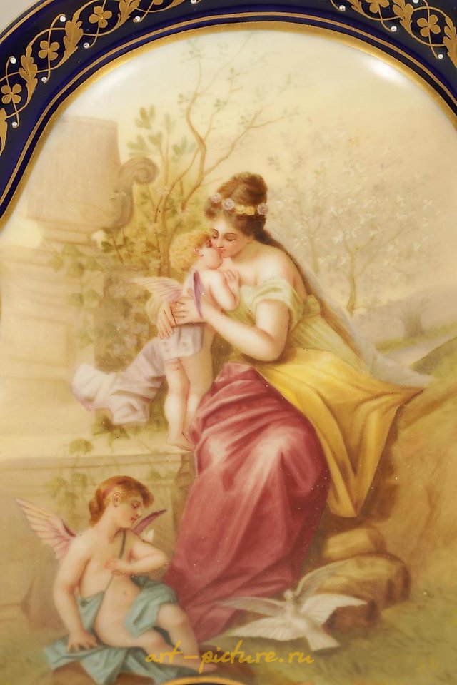 Royal Vienna Porcelain , DECORATIVE PAIR OF LATE 19TH CENTURY VIENNA STYLE HANGING WA...