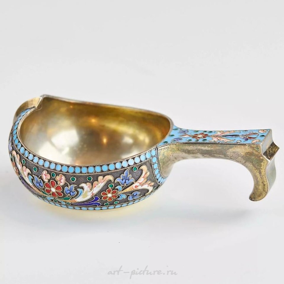 Русское серебро , Русский серебряный ковш