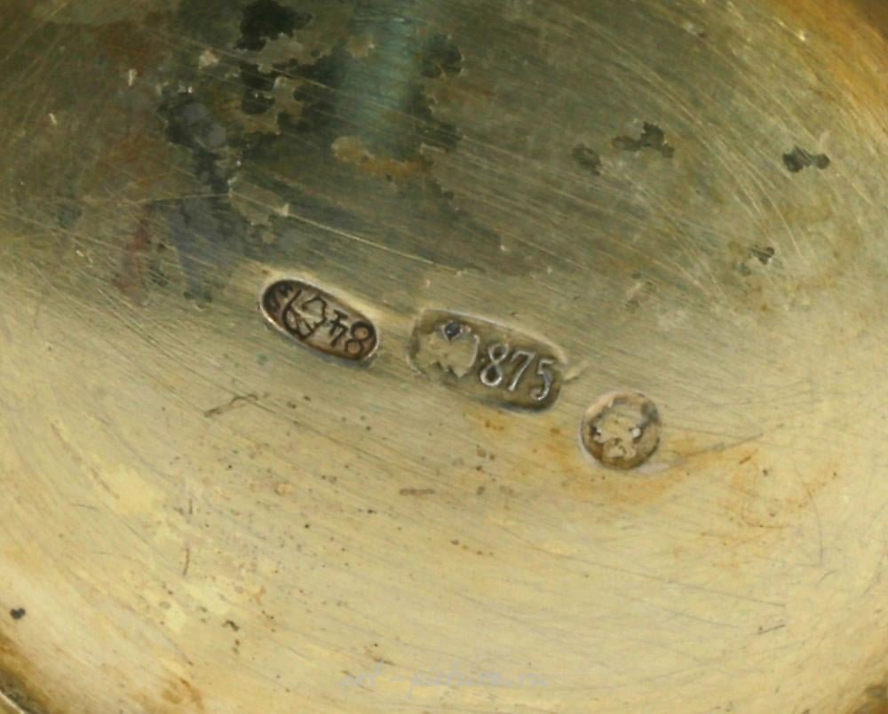 俄罗斯银 , 俄罗斯银制铁锅