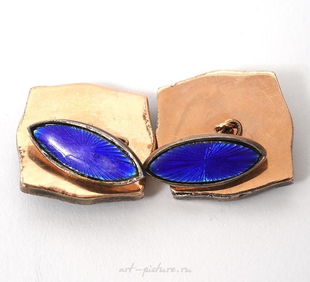 俄罗斯银 , 一对俄罗斯帝国风格的复古袖扣