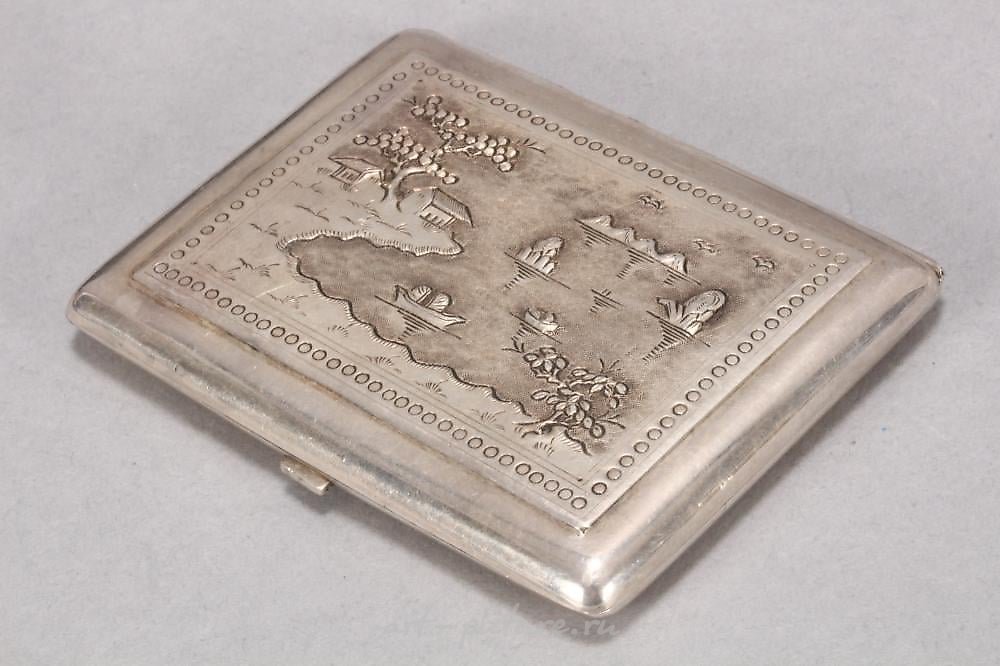 俄罗斯银 , 银烟盒。